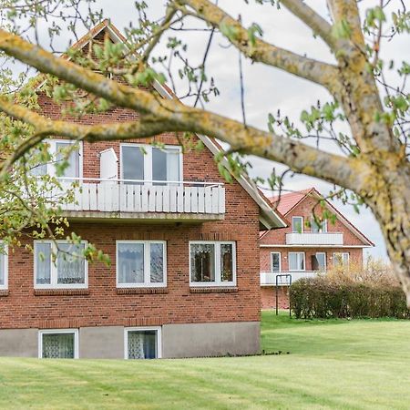 Straendhus Bed&Breakfast Hasselberg  المظهر الخارجي الصورة