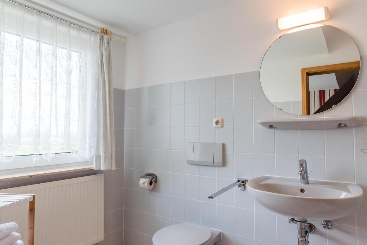 Straendhus Bed&Breakfast Hasselberg  المظهر الخارجي الصورة