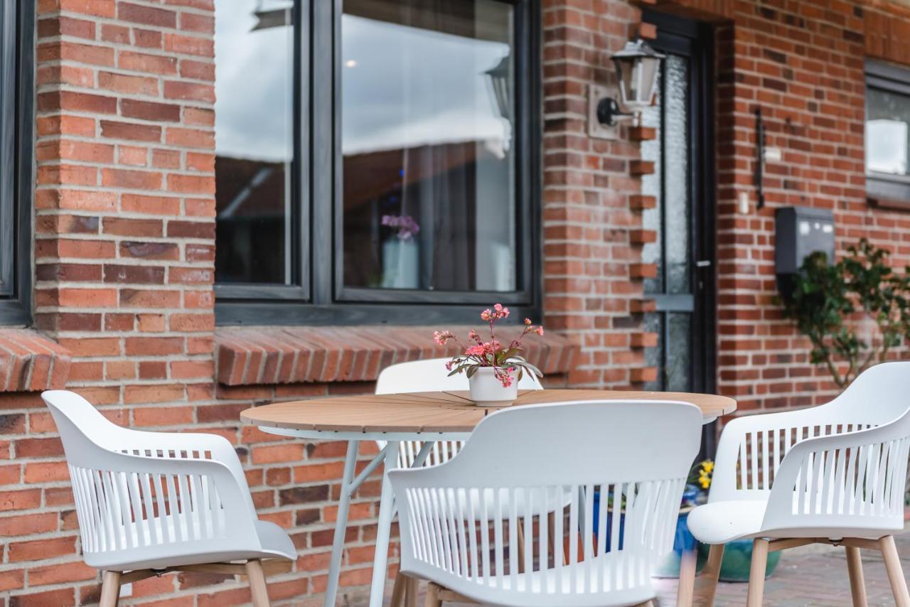 Straendhus Bed&Breakfast Hasselberg  المظهر الخارجي الصورة